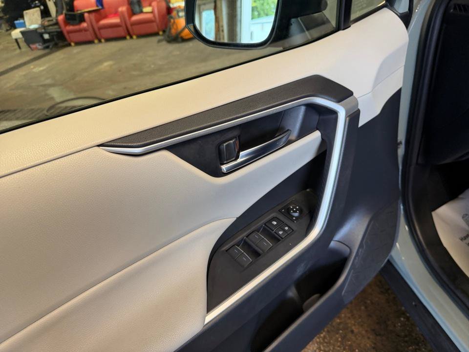 Certified 2023 Toyota RAV4 XLE AWD/4WD image 36