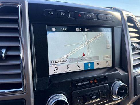 Used 2017 Ford F250 Platinum w/ Platinum Ultimate Package AWD/4WD image 22