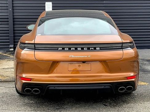 New 2025 Porsche Panamera 4 image 9