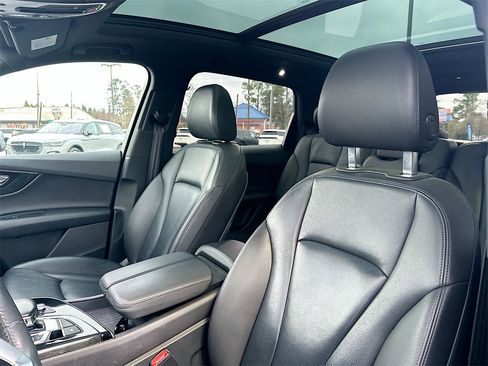Used 2019 Audi Q7 3.0T Premium w/ Convenience Package image 8