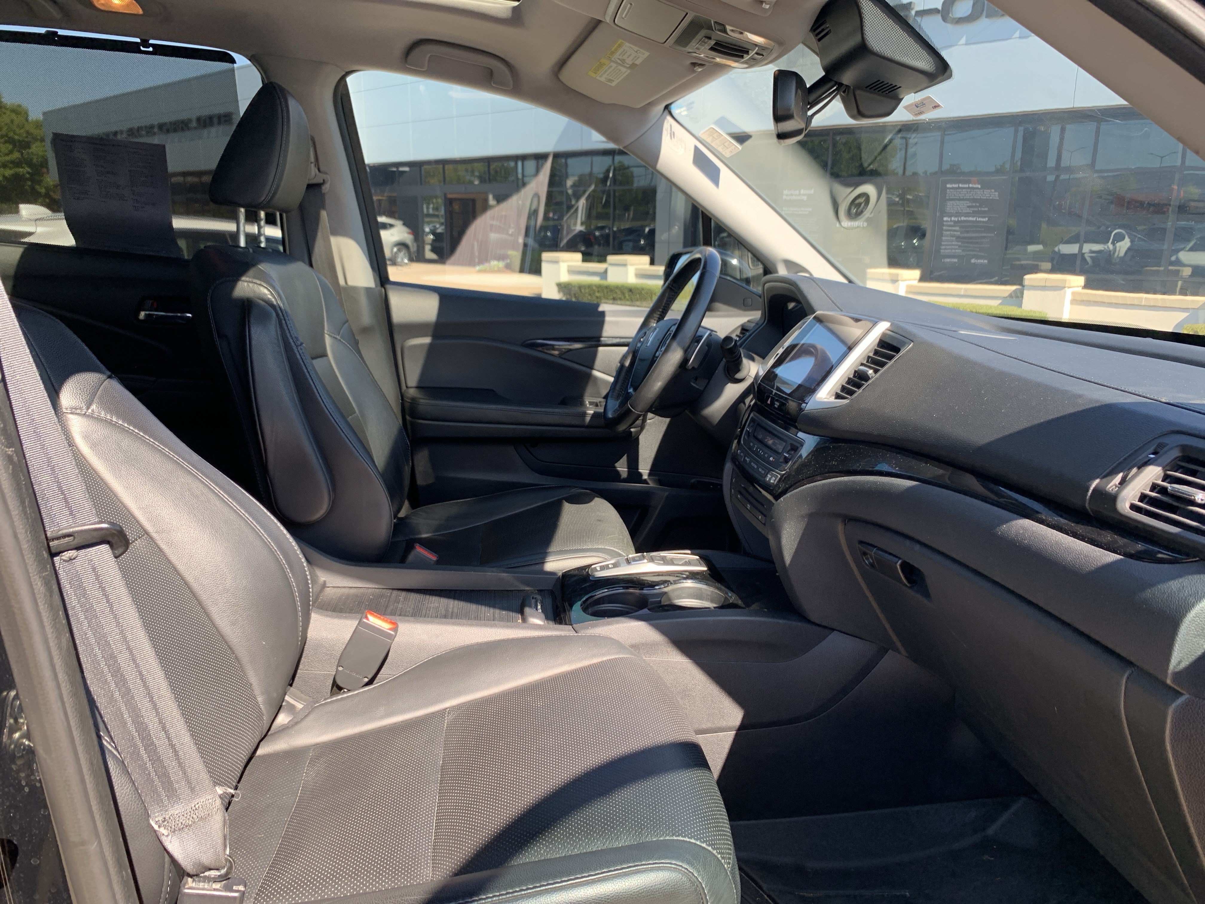 Used 2016 Honda Pilot Elite image 35
