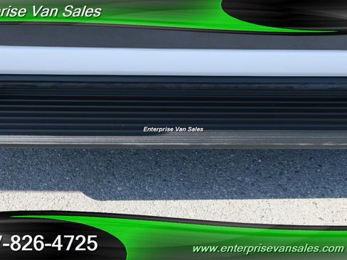 Used 2023 Ford Transit 350 XLT image 13