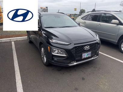 Used 2019 Hyundai Kona SEL w/ SEL Tech Package 02