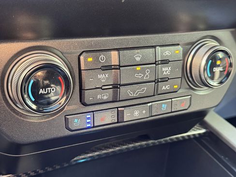 Used 2019 Ford F150 Raptor w/ Equipment Group 802A Luxury image 40