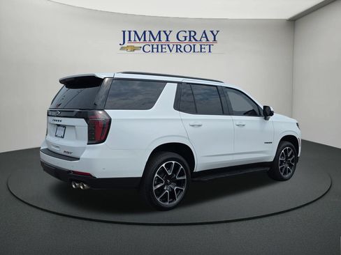 Used 2026 Chevrolet Tahoe RST w/ Sun And Tow Package AWD/4WD image 5