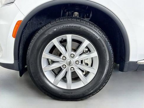 Used 2023 Dodge Durango SXT w/ Trailer Tow Group IV AWD/4WD image 34