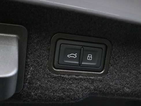 New 2026 Audi S8 4.0T image 31