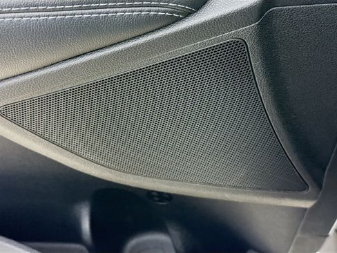 Used 2019 Kia Sorento LX image 21