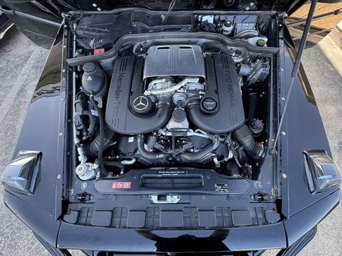 Used 2017 Mercedes-Benz G 550 image 13