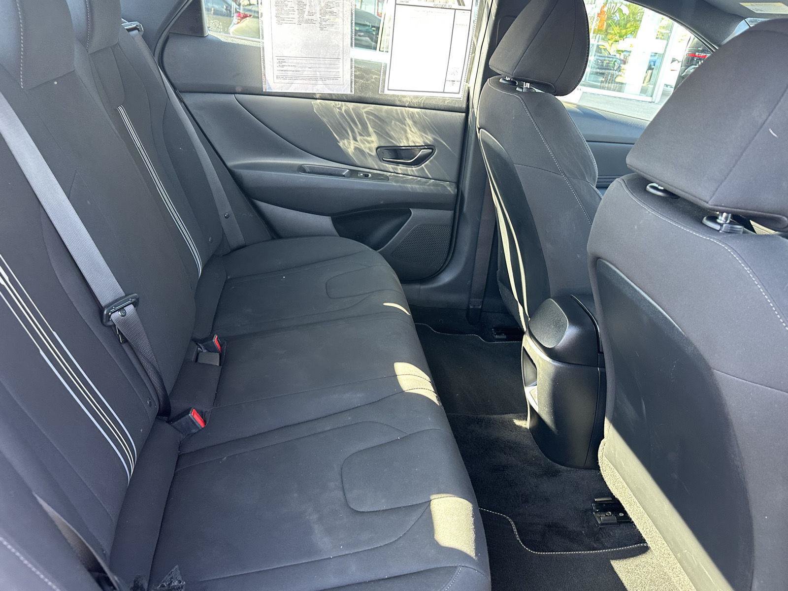 Used 2025 Hyundai Elantra Sport FWD image 27