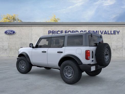 Used 2025 Ford Bronco 4-Door w/ Sasquatch Package AWD/4WD image 4