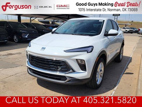 New 2026 Buick Encore GX Preferred w/ Comfort Package AWD/4WD image 8