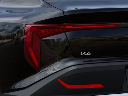 New 2026 Kia K4 LX image 12