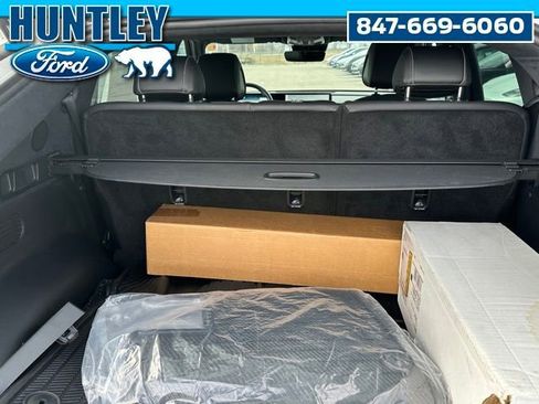 Used 2023 Genesis GV60 Performance image 12