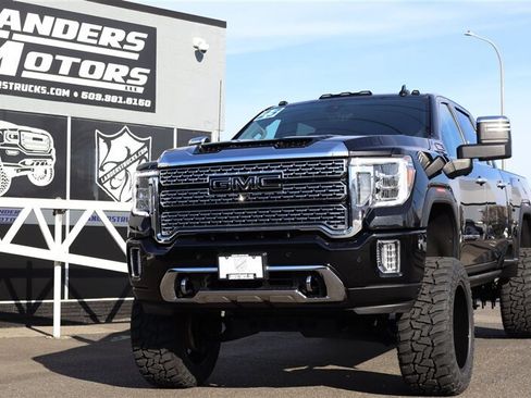 Used 2023 GMC Sierra 3500 Denali w/ Denali Black Diamond Edition image 41