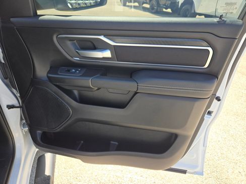 Used 2025 RAM 1500 Lone Star RWD image 29