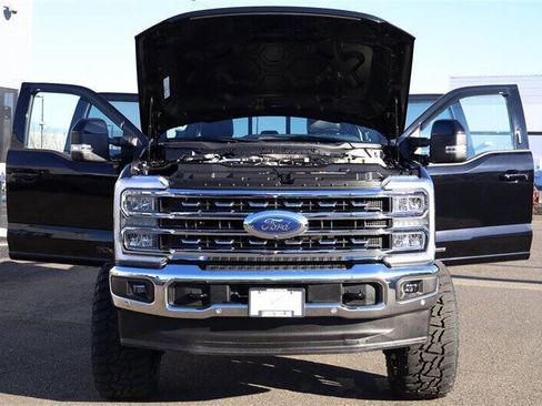 Used 2024 Ford F350 Lariat w/ Lariat Ultimate Package image 34