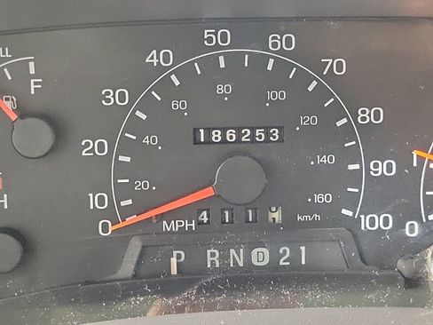 Used 2001 Ford F350 XL image 23