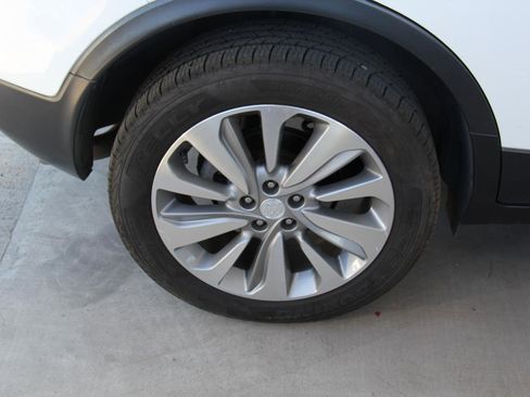 Used 2019 Buick Encore Preferred FWD image 29