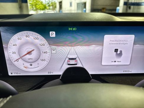 Used 2025 Genesis GV80 3.5T Prestige AWD/4WD image 10