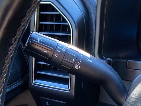 Used 2019 Ford Expedition Limited w/ Equipment Group 302A image 22