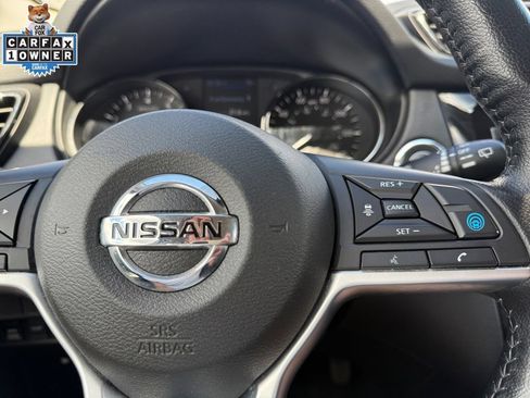 Used 2022 Nissan Rogue Sport SV w/ Technology Package AWD/4WD image 26