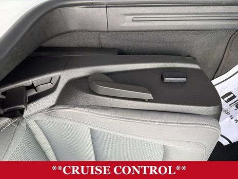 Used 2022 Chevrolet Colorado W/T w/ Custom Special Edition image 9