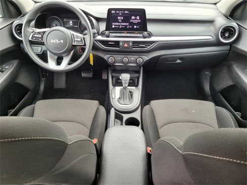 Used 2023 Kia Forte LXS image 13