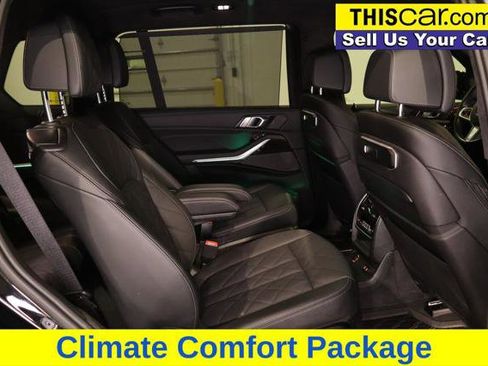 Used 2024 BMW X7 xDrive40i w/ M Sport Package image 24