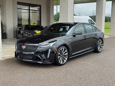 Used 2022 Cadillac CT5 V Blackwing RWD image 3