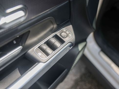 Used 2023 Mercedes-Benz EQB 350 4MATIC SUV image 23