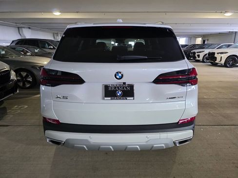 New 2026 BMW X5 sDrive40i w/ Climate Comfort Package RWD image 5