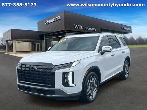 Certified 2025 Hyundai Palisade Limited FWD image 1