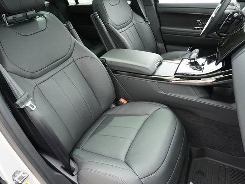 New 2026 Land Rover Range Rover Sport SE AWD/4WD image 24