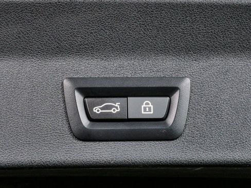 Used 2023 BMW X3 sDrive30i w/ Premium Package RWD image 32