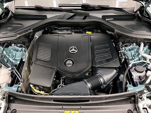 Used 2026 Mercedes-Benz GLC 300 image 9