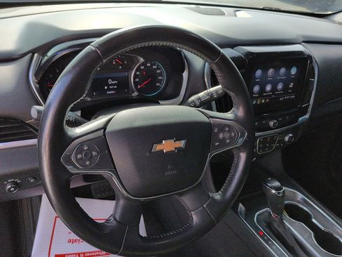 Used 2020 Chevrolet Traverse LT FWD image 9