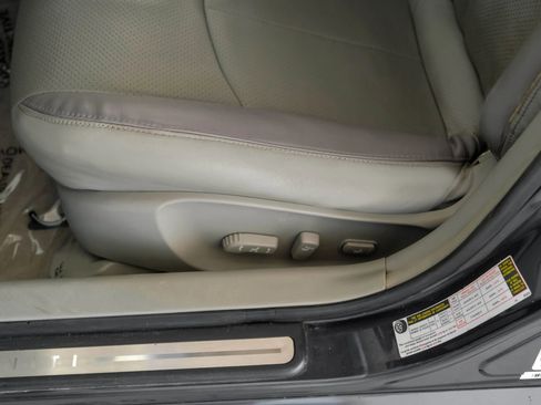 Used 2008 INFINITI G35 Journey w/ Premium Pkg image 31