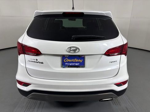 Used 2018 Hyundai Santa Fe Sport FWD image 3