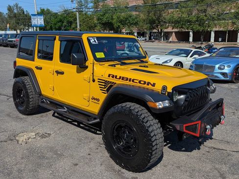 Used 2021 Jeep Wrangler Unlimited Rubicon w/ Cold Weather Group AWD/4WD image 5