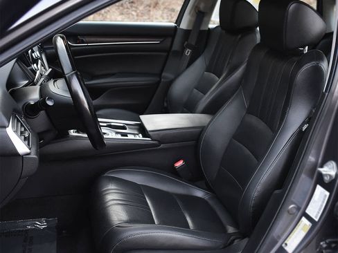 Used 2021 Honda Accord EX-L image 9