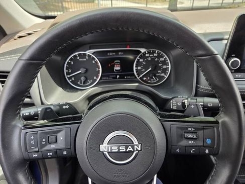 Used 2023 Nissan Rogue SV w/ SV Premium B Package FWD image 26