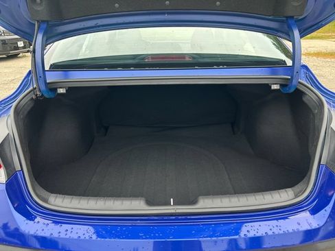 Certified 2025 Hyundai Elantra Sport FWD image 24