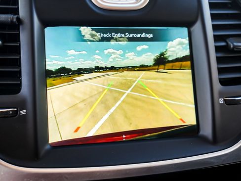 Used 2023 Chrysler 300 Touring w/ Sport Appearance Package RWD image 16