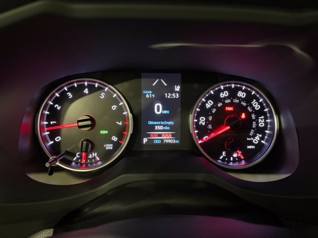 Used 2020 Toyota RAV4 XLE w/ Convenience Package AWD/4WD image 17