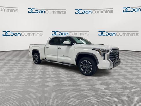 Used 2023 Toyota Tundra Limited AWD/4WD image 2