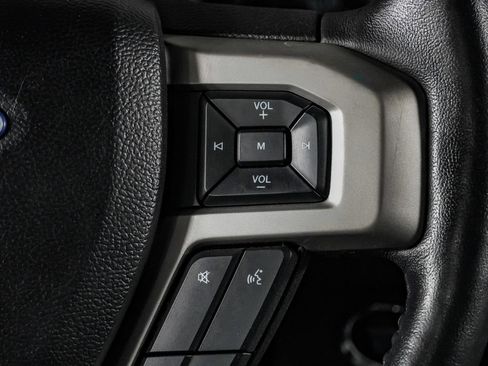 Used 2021 Ford F250 Lariat w/ Lariat Ultimate Package AWD/4WD image 18