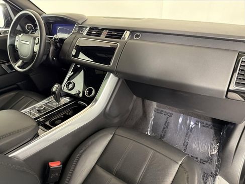Used 2020 Land Rover Range Rover Sport HSE image 36