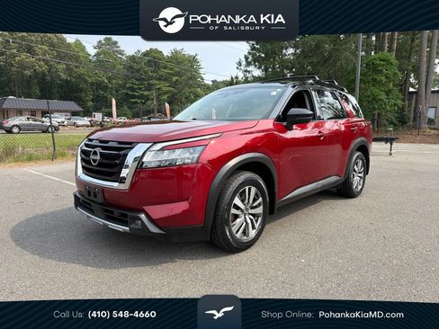 Used 2022 Nissan Pathfinder SL AWD/4WD image 1