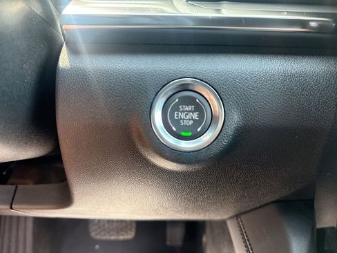 New 2026 GMC Terrain Elevation w/ Elevation Premium Package AWD/4WD image 17